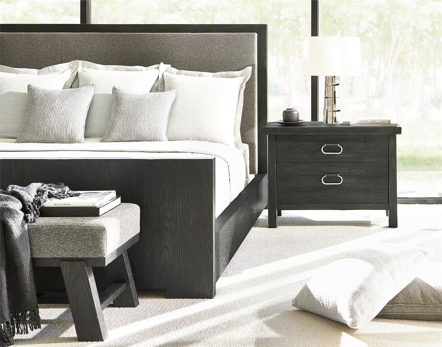 Trianon Panel Bed California King