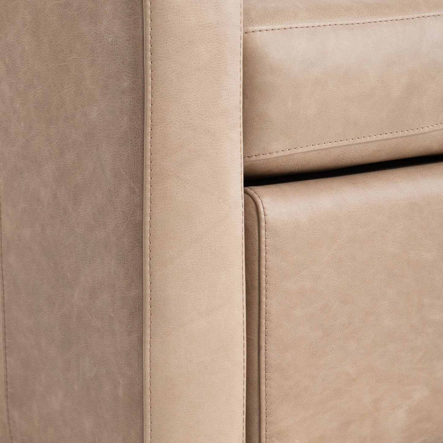 Ventura Leather Power Motion Chair