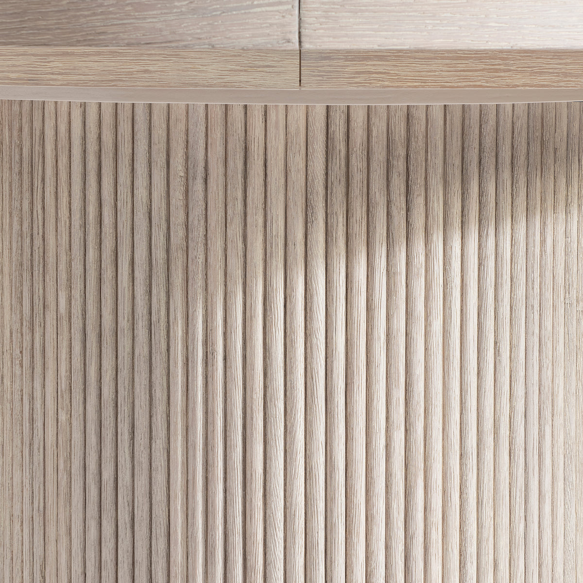 Lucerne Dining Table