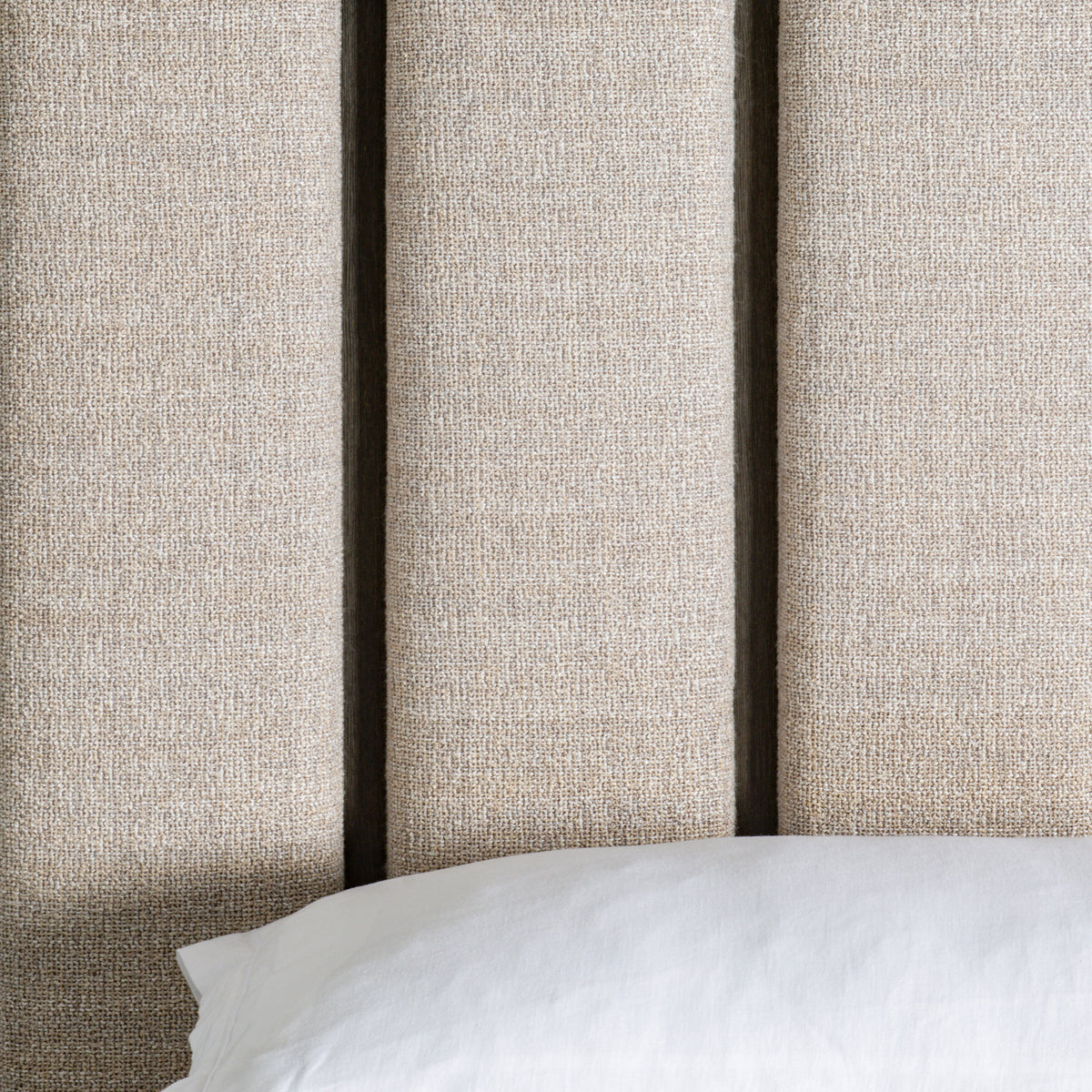Omeir Panel Bed